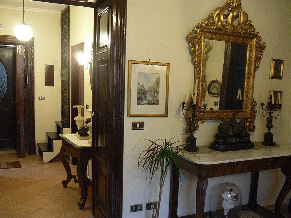 Bed And Breakfast I Vicoletti Di Napoli Luaran gambar