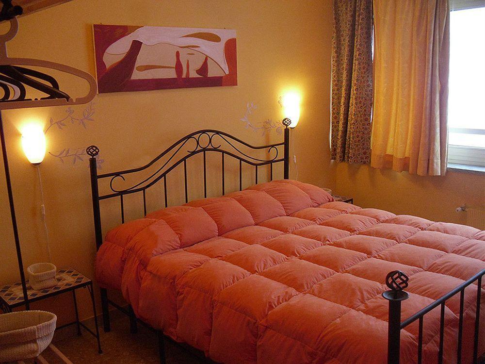 Bed And Breakfast I Vicoletti Di Napoli Luaran gambar