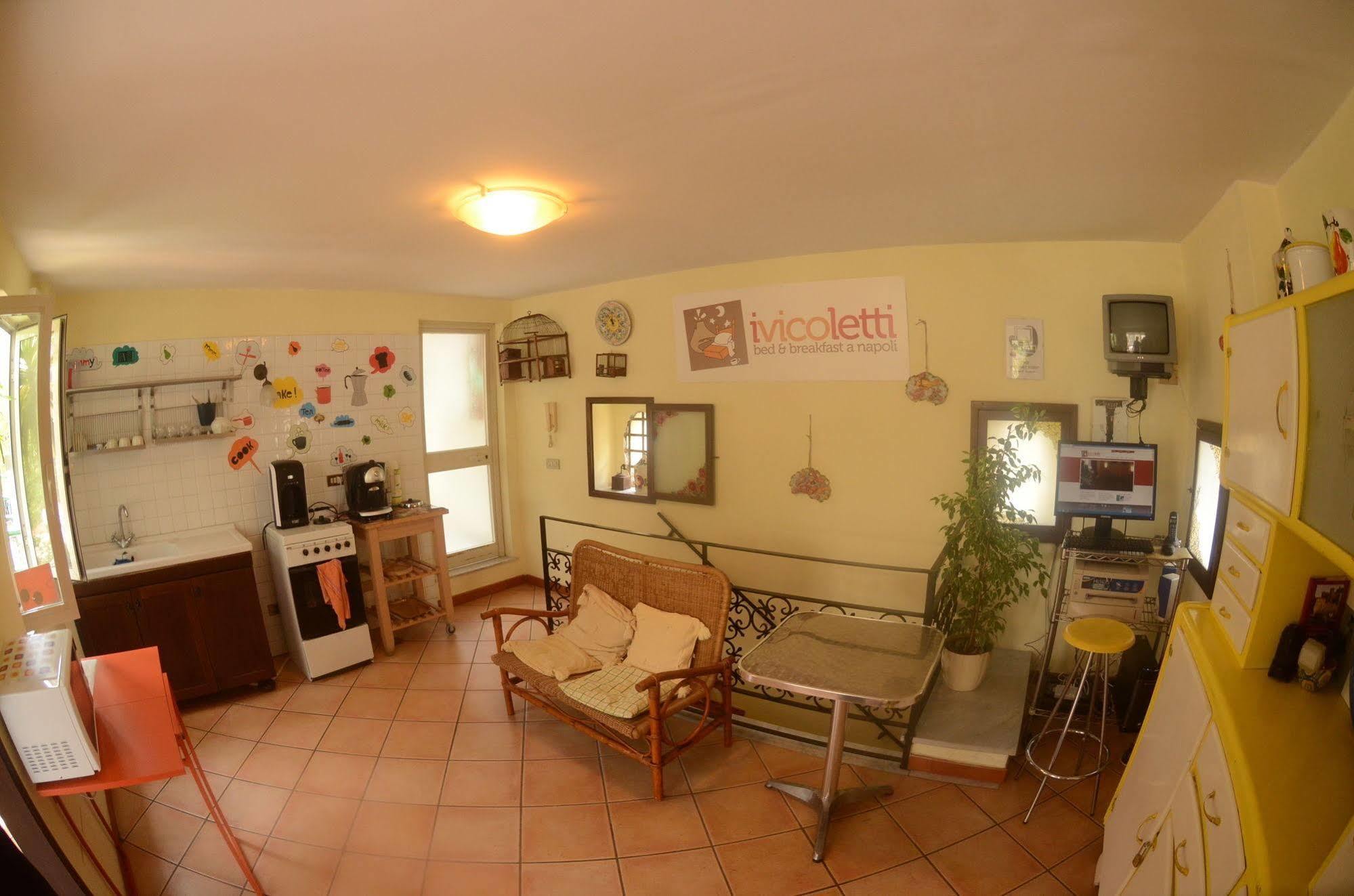 Bed And Breakfast I Vicoletti Di Napoli Luaran gambar